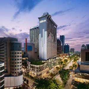 Hilton Orchard فندق